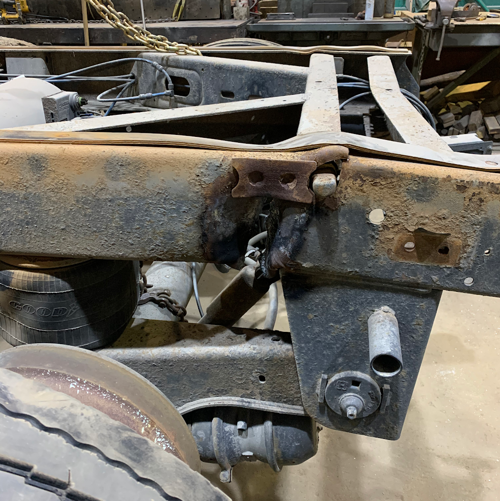 Wilson Truck-Trailer Repair Ltd. | 20400 County Rd 42, Tilbury, ON N0P 2L0, Canada | Phone: (519) 682-0122