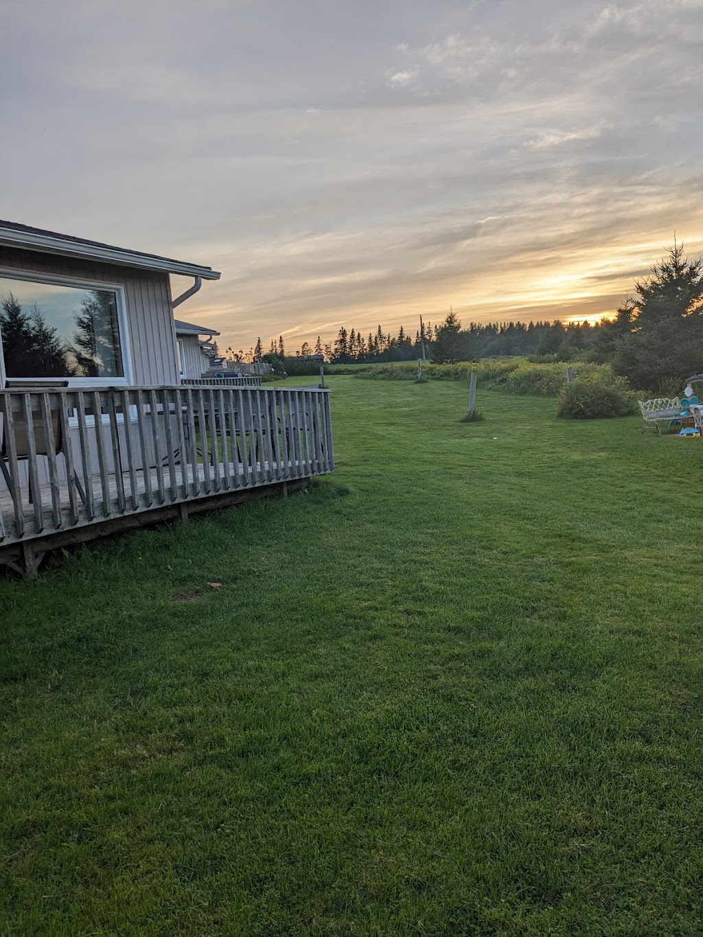 Blue Crest Cottages | 6800 PE-6, Hunter River, PE C0A 1N0, Canada | Phone: (902) 963-2219