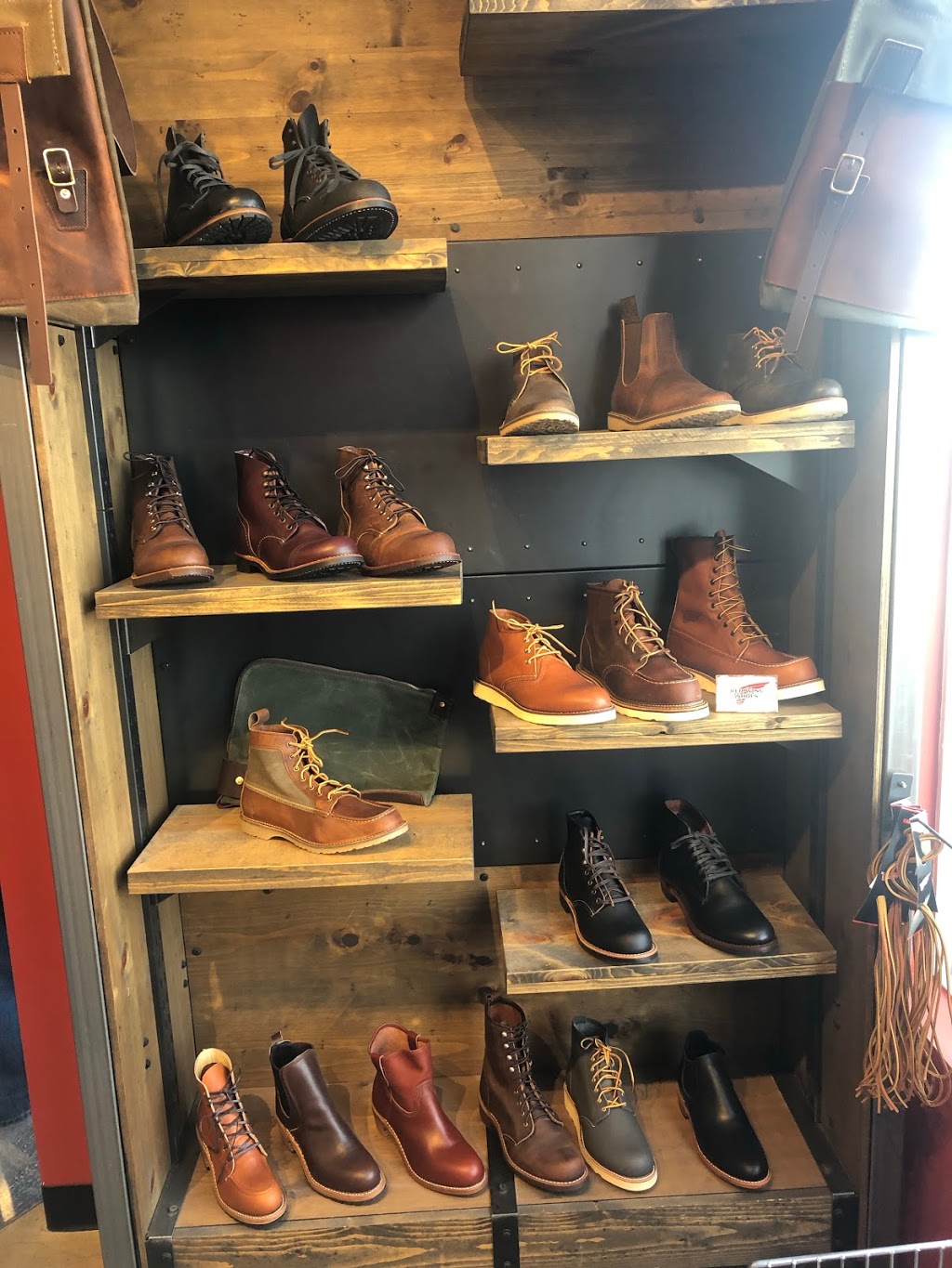Red Wing Shoe Store | 3-425 Victoria Ave E, Regina, SK S4N 0N8, Canada | Phone: (306) 525-8554