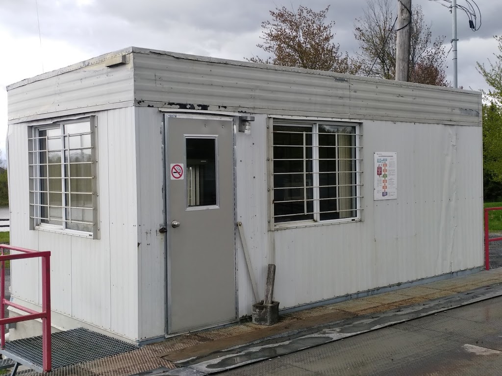 Carrière DJL Iron hill | 100 Chemin dIron Hill, Knowlton, QC J0E 1V0, Canada | Phone: (450) 263-3258