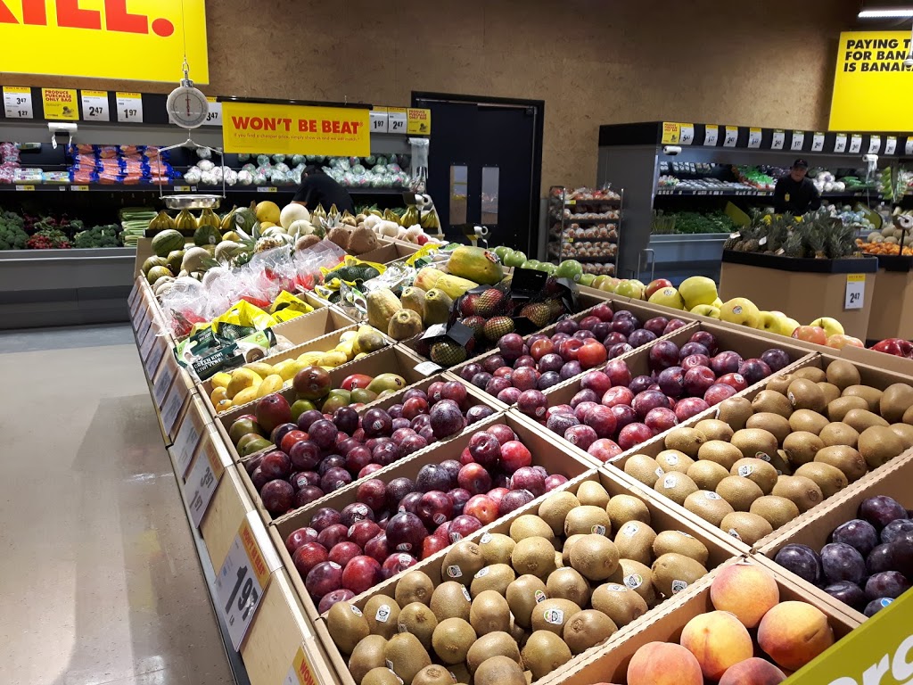 Aarons No Frills | 366 Main St, Selkirk, MB R1A 2J7, Canada | Phone: (866) 987-6453