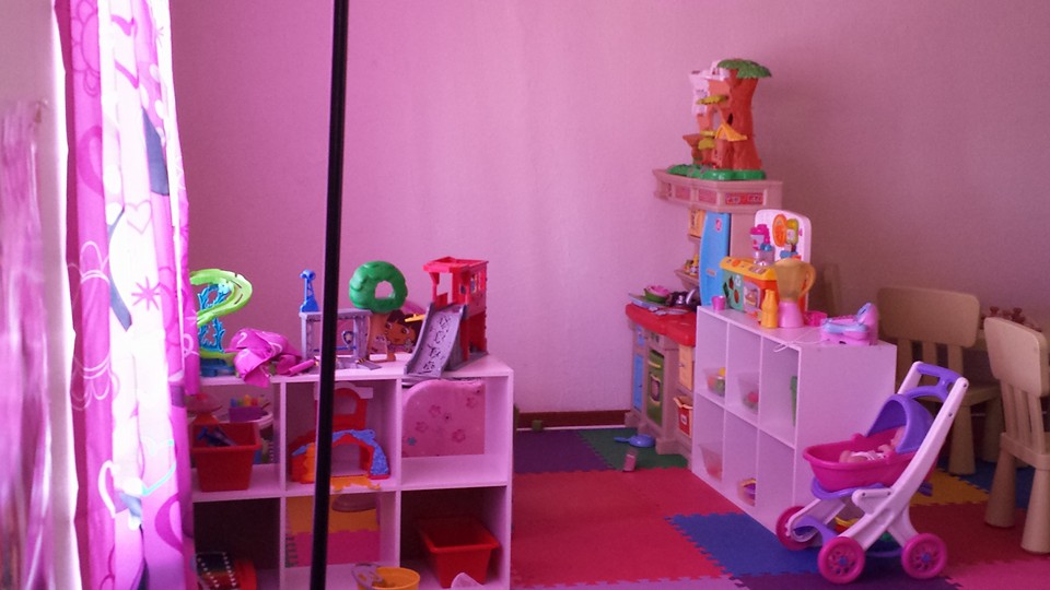 Kliezl and Friends Daycare | 13114 107 Ave, Surrey, BC V3T 2G3, Canada | Phone: (778) 251-7047
