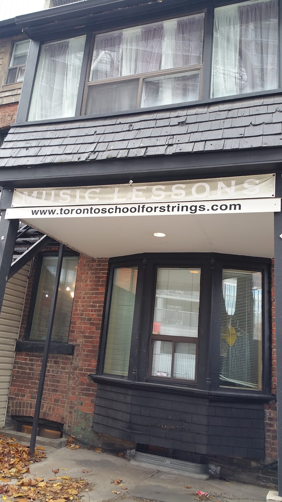 Toronto School For Strings | 1585 Yonge St, Toronto, ON M4T 1Z9, Canada | Phone: (416) 968-0303