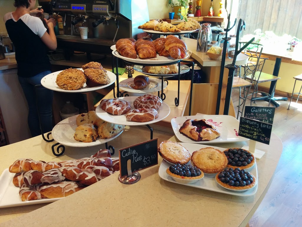 Vanilla Leaf Bakery Café | 4605 Bedwell Harbour Rd #17, Pender Island, BC V0N 2M0, Canada | Phone: (250) 629-6453