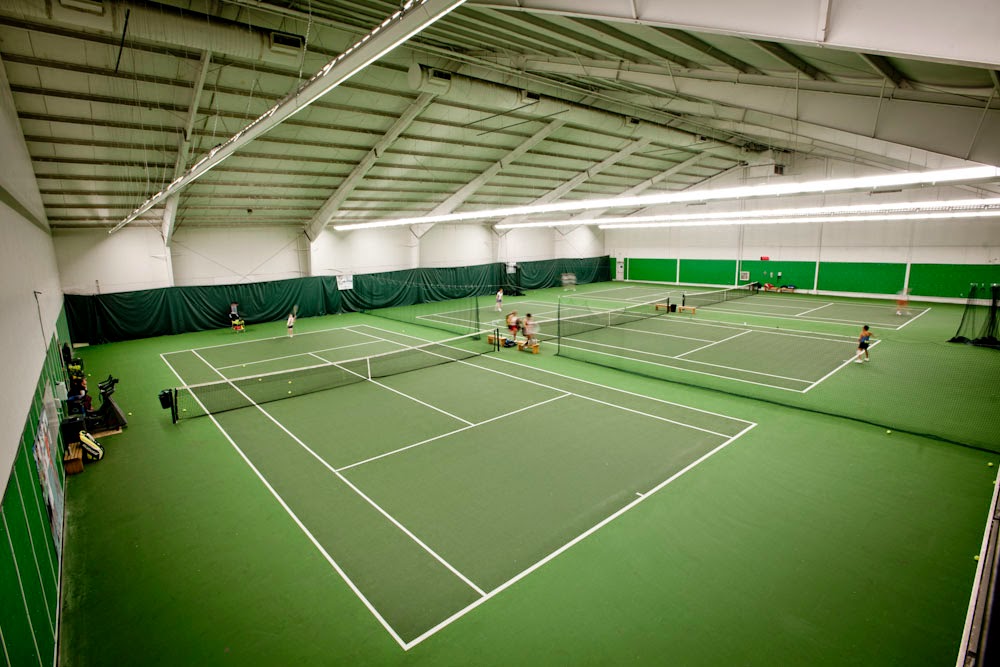 World Health Calgary Gyms | 7222 Edgemont Blvd NW, Calgary, AB T3A 2X7, Canada | Phone: (403) 239-4048