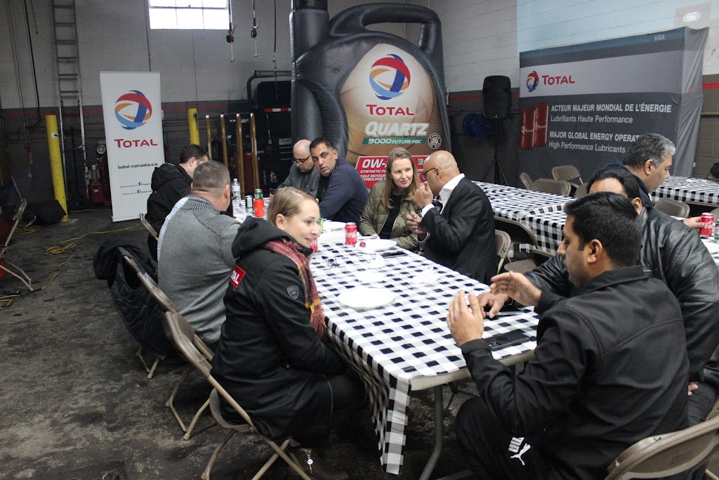 401 Heavy Duty Truck Parts INC. | 1315 Shawson Dr, Mississauga, ON L4W 1C4, Canada | Phone: (905) 670-5232