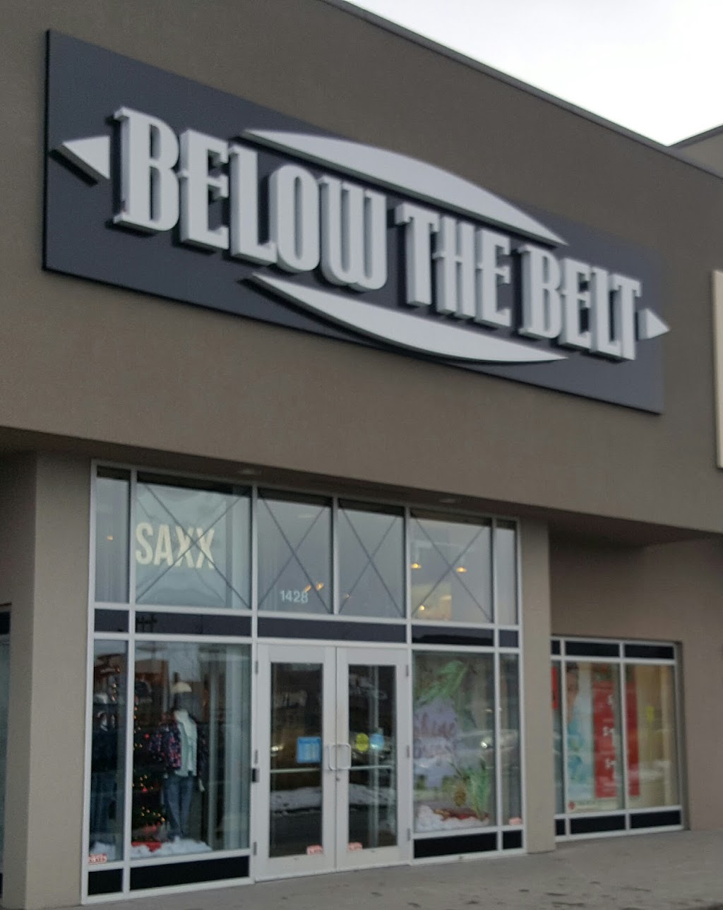 Below The Belt | 1428 Parsons Rd NW, Edmonton, AB T6N 0B5, Canada | Phone: (780) 440-3100