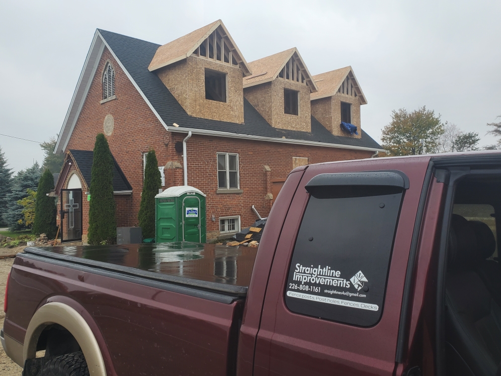 Straightline Improvements-Posthole Service Inc | 167 Westcliff Way, Cambridge, ON N1S 0A1, Canada | Phone: (226) 808-1161