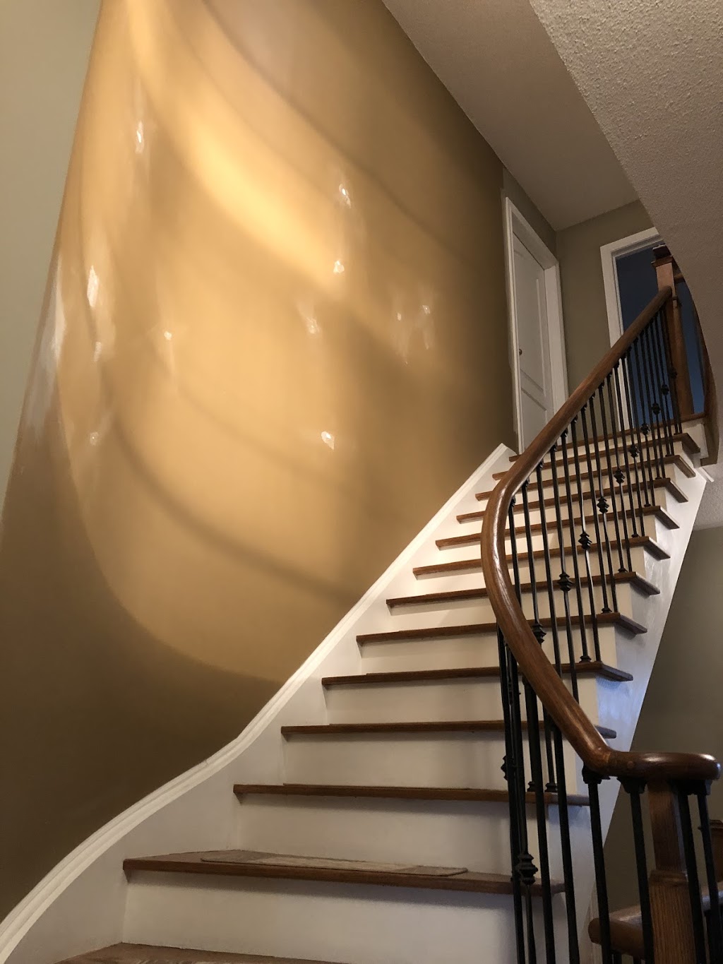Maky Painting | 25 Varcoe Rd, Courtice, ON L1E 2T7, Canada | Phone: (905) 718-7945
