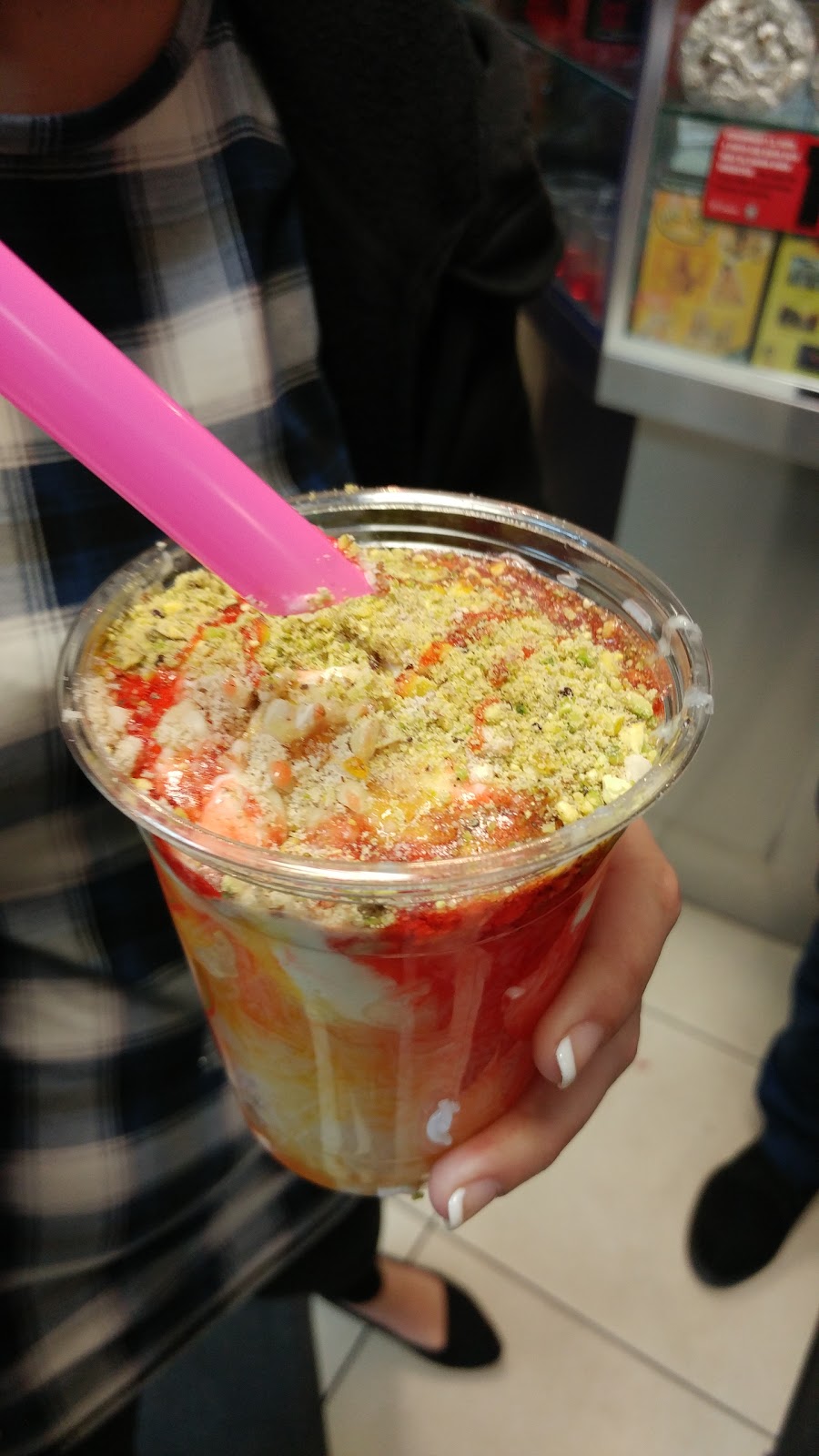 Royal Paan | 2260, 107 Bovaird Dr E #107, Brampton, ON L6R 1Z1, Canada | Phone: (905) 792-0014