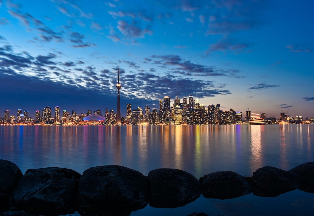 Q3 Condos | 1149 Lakeshore Rd E, Mississauga, ON L5E 1E8, Canada | Phone: (416) 710-6846