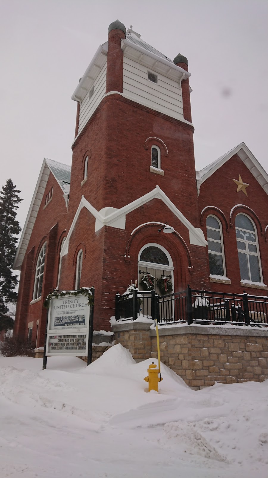 Trinity United Church | 200 Owen Sound St, Shelburne, ON L0N 1S3, Canada | Phone: (519) 925-2233