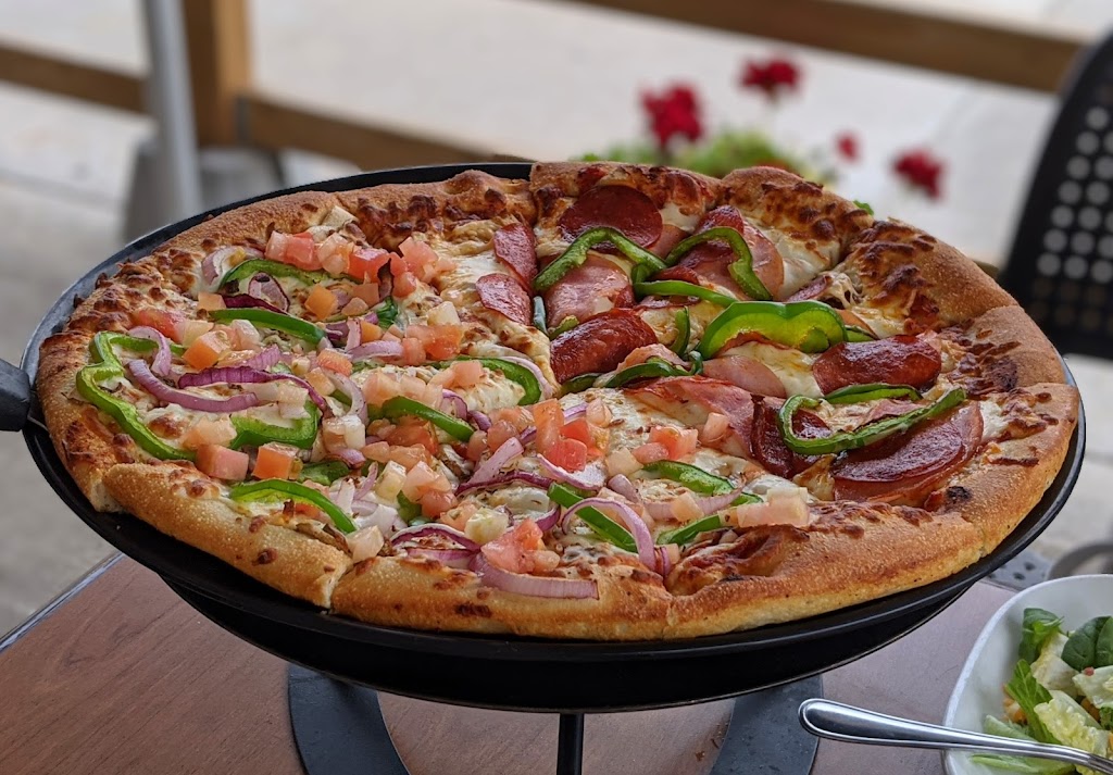 Boston Pizza | 400 Progress Ave, Scarborough, ON M1P 5J1, Canada | Phone: (416) 290-0029