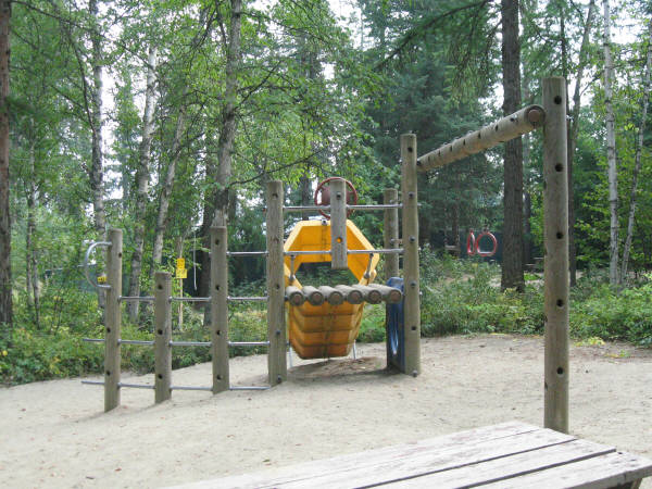 Salmon Arm Camping Resort | 381 BC-97B, Salmon Arm, BC V1E 1X5, Canada | Phone: (250) 832-6489