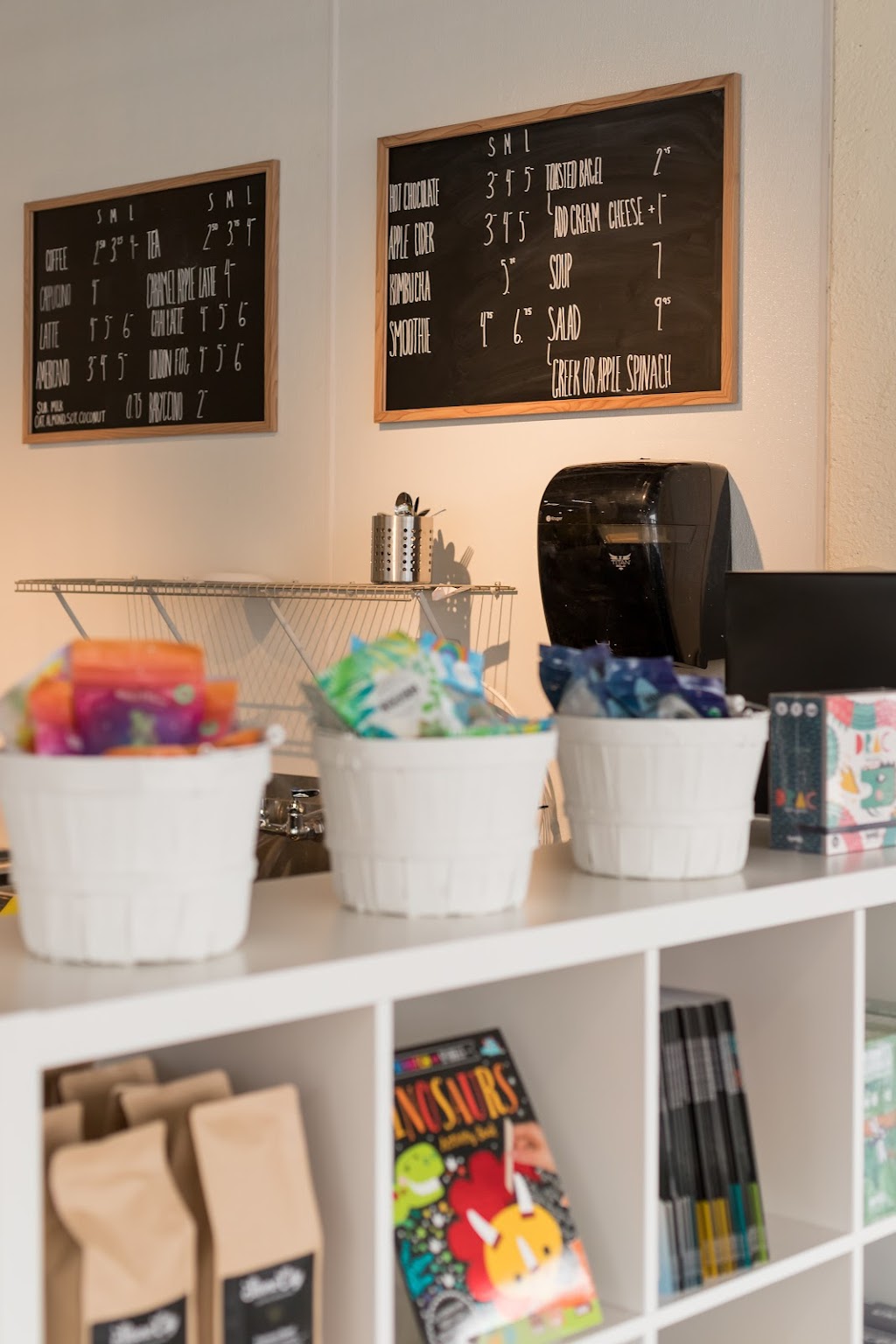 Scout: Coffee + Tea Rothesay | 1199 Rothesay St, Winnipeg, MB R2G 1T6, Canada | Phone: (204) 504-4005