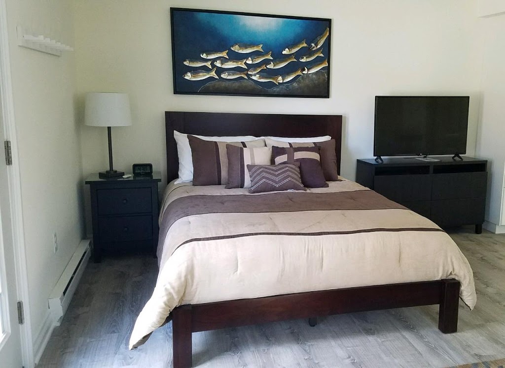 Burkemos Beach Apartments | 5814, 1801 River Rd, St Clair, MI 48079, USA | Phone: (810) 329-2700