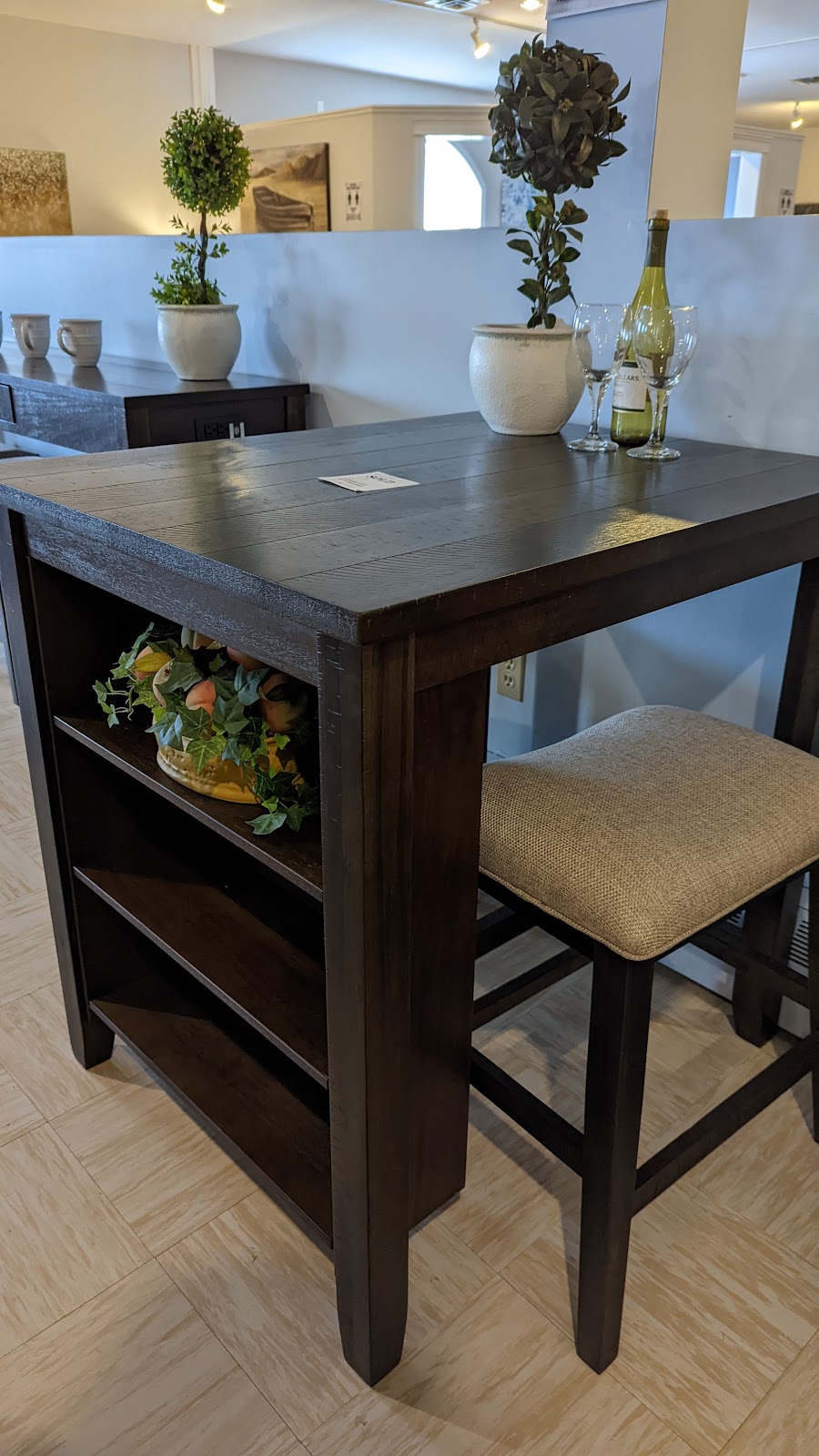 Birts Furniture | 27 Brackley Point Rd, Charlottetown, PE C1A 6Y1, Canada | Phone: (902) 566-1990