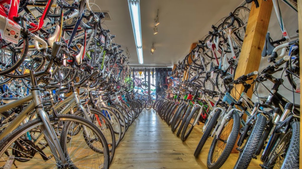 Cycles Vallières | 203 Rue Notre-Dame Ouest, Thetford Mines, QC G6G 1J5, Canada | Phone: (418) 338-5058