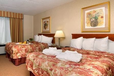 Holiday Inn Mississauga Toronto West | 100 Britannia Rd E, Mississauga, ON L4Z 2G1, Canada | Phone: (905) 890-5700