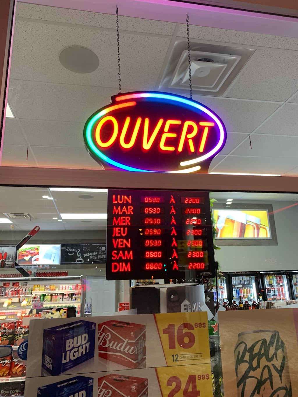 Shell | 248 Bd Sir-Wilfrid-Laurier, Mont-Saint-Hilaire, QC J3H 3N7, Canada | Phone: (450) 339-4500