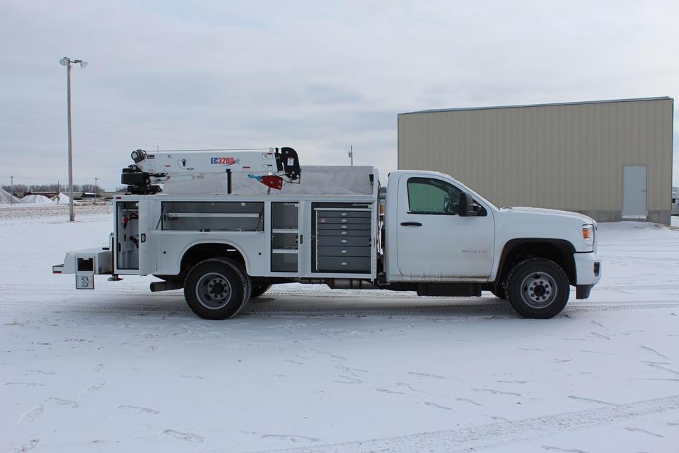 Force Heavy Equipment | 225215 Range Rd 275, Alberta T1X 0H8, Canada | Phone: (403) 200-1482
