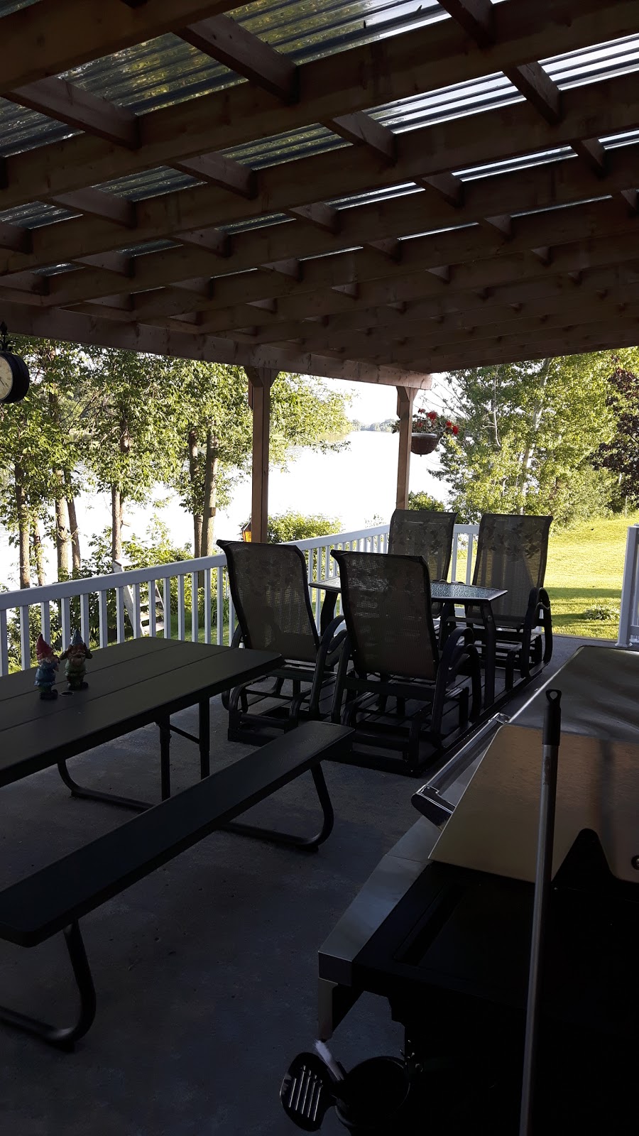 Station de Service A D Généreux | 200 Rte Nationale, Berthierville, QC J0K 1A0, Canada | Phone: (450) 836-4953
