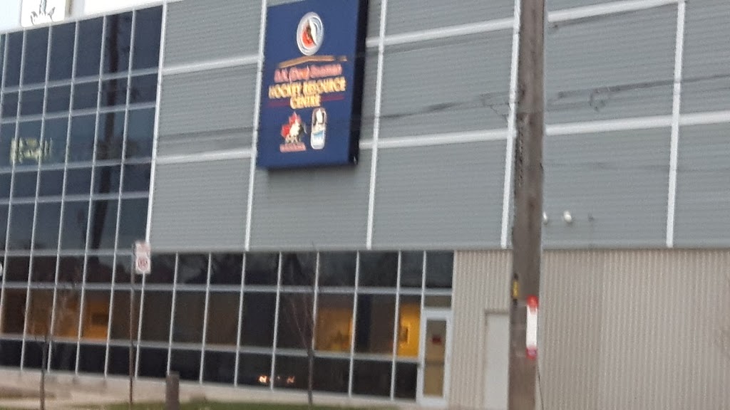 LiveActive Sport Medicine & Physiotherapy | 400 Kipling Ave, Etobicoke, ON M8V 3L1, Canada | Phone: (416) 201-9777