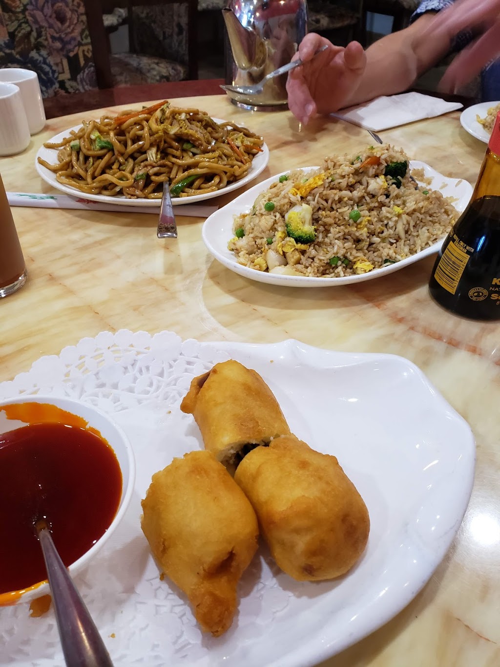 Cherry Inn Restaurant | 6722 4 St NE, Calgary, AB T2K 6G9, Canada | Phone: (403) 274-2282