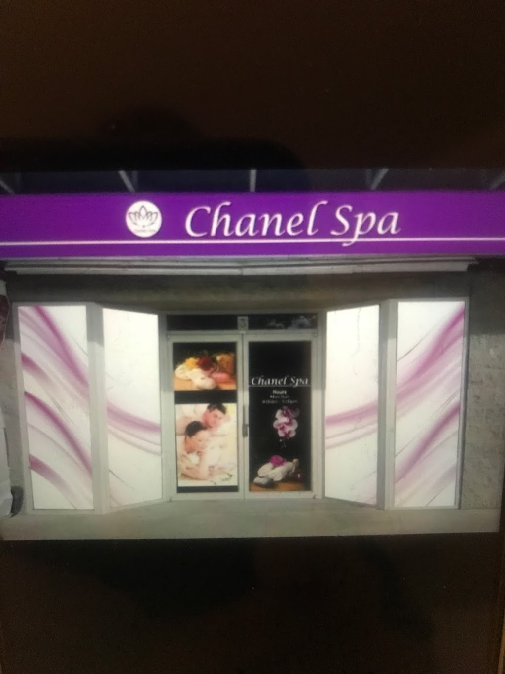 Chanel Relaxation Massage | spa | 2664 Gladys Ave, Abbotsford, BC V2S 3X8, Canada | 6047466777 OR +1 604-746-6777