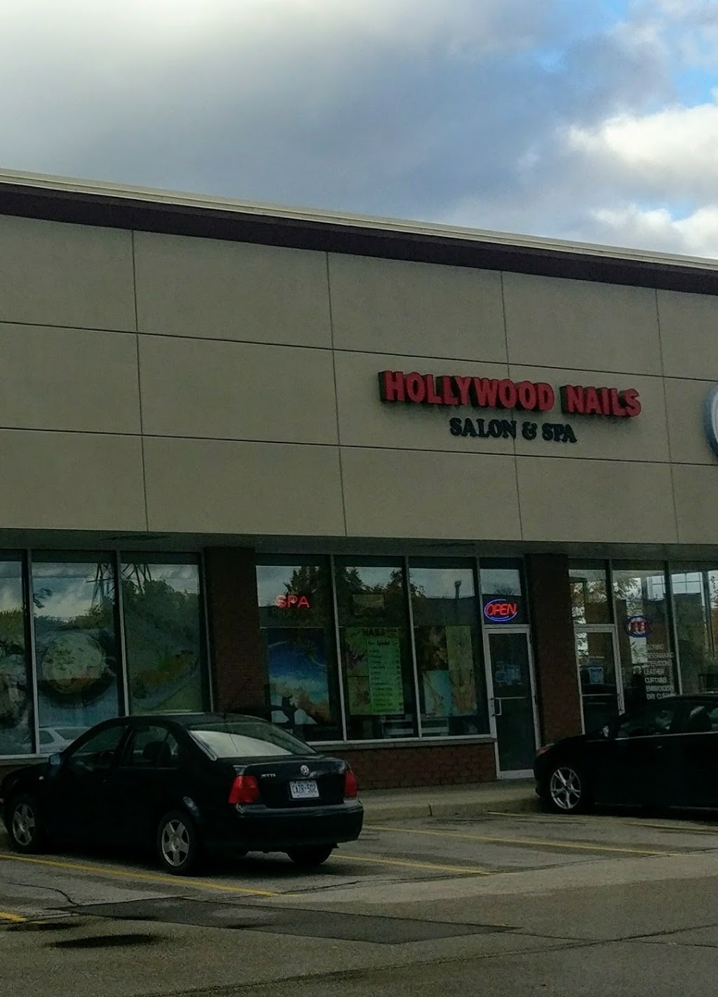 Hollywood Nails Waterloo | 36 Northfield Dr E Unit # 15, Waterloo, ON N2L 6A1, Canada | Phone: (519) 725-9595