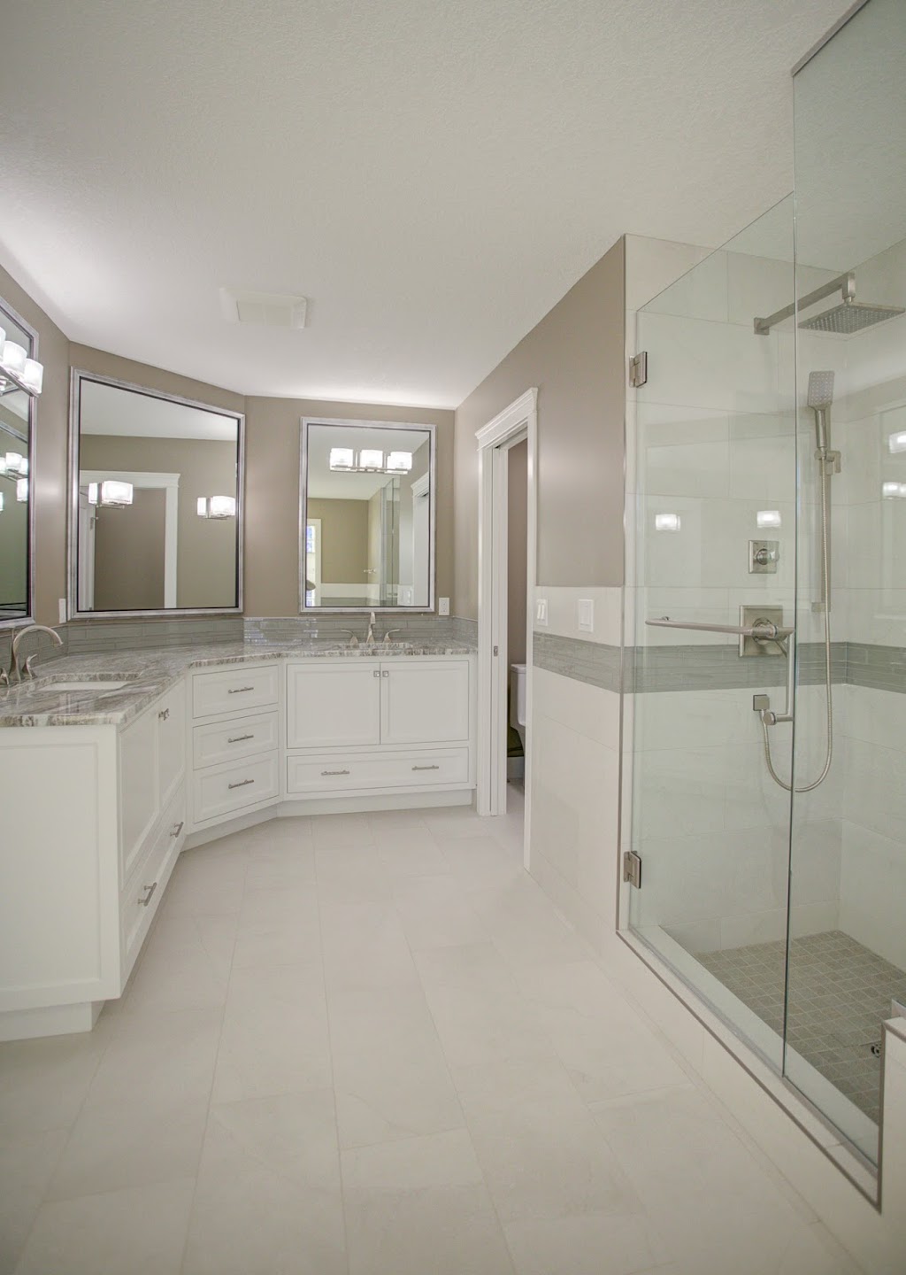 Urban Legends Ltd: Custom Home Builder/Renovator | 7 Royal Terrace NW, Calgary, AB T3G 4X5, Canada | Phone: (403) 607-0661