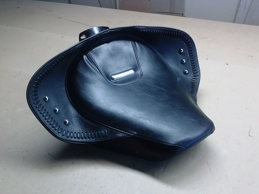 Magic Upholstery | 324 Conestoga Dr, Brampton, ON L6Z 2T1, Canada | Phone: (289) 499-7794