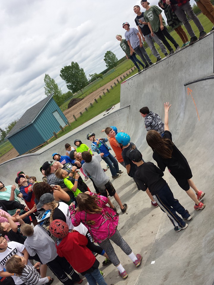 Gibbons Skatepark | 5002 51 Ave #4910, Gibbons, AB T0A 1N0, Canada | Phone: (780) 923-3331