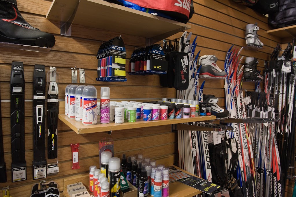 Wilson Mountain Sports | Building A, Samson Mall, 101 Lake Louise Dr, Lake Louise, AB T0L 1E0, Canada | Phone: (403) 522-3636