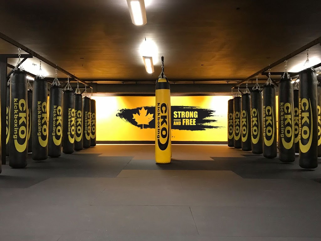 CKO Kickboxing Toronto | 3299 Lake Shore Blvd W #104, Etobicoke, ON M8W 1M8, Canada | Phone: (416) 855-2256