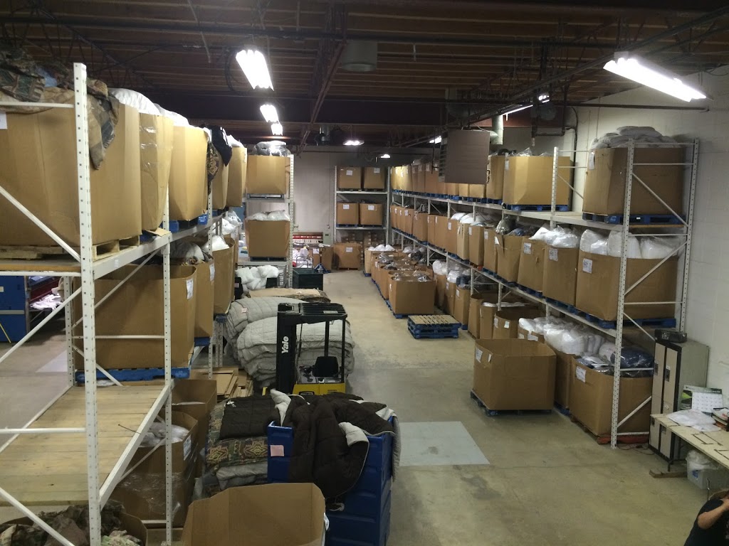 Commercial Linen And Laundry Services | 7033 Girard Rd NW, Edmonton, AB T6B 2C4, Canada | Phone: (780) 249-9274