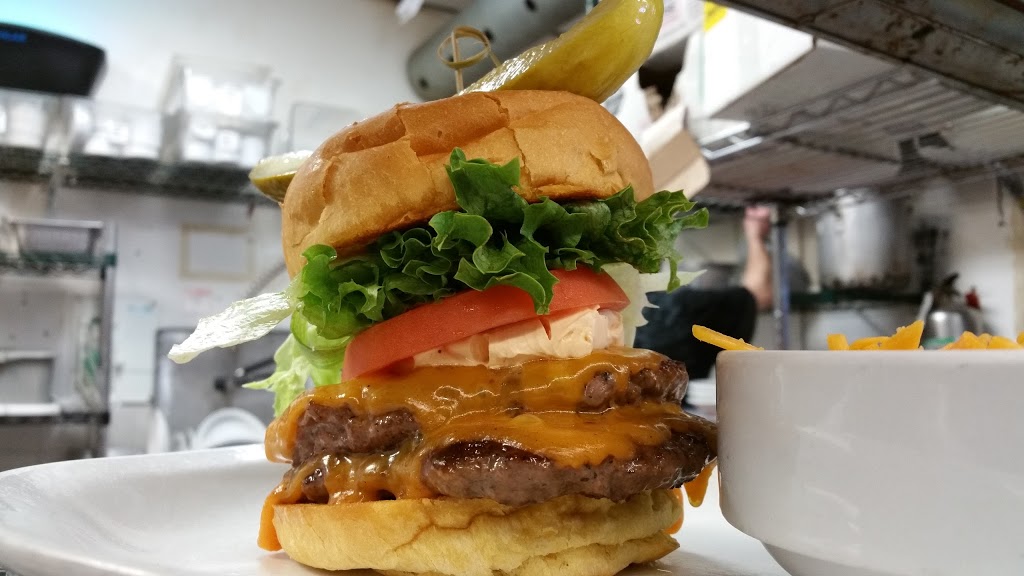 Memphis Fire Barbeque Company | 1091 Kings Highway 8, Stoney Creek, ON L8E 5H8, Canada | Phone: (905) 930-7675