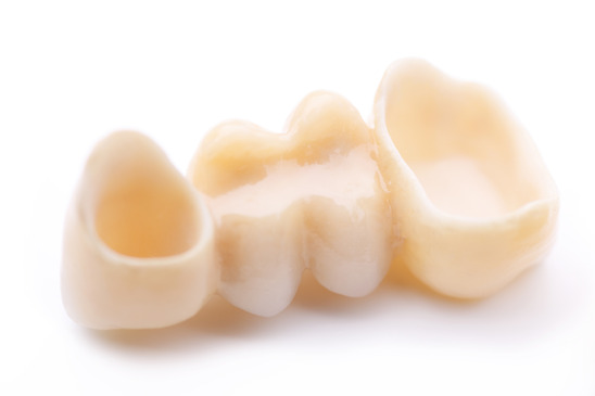 Fort York Dentist Clinic | 219 Fort York Blvd #107, Toronto, ON M5V 1B1, Canada | Phone: (647) 346-8888