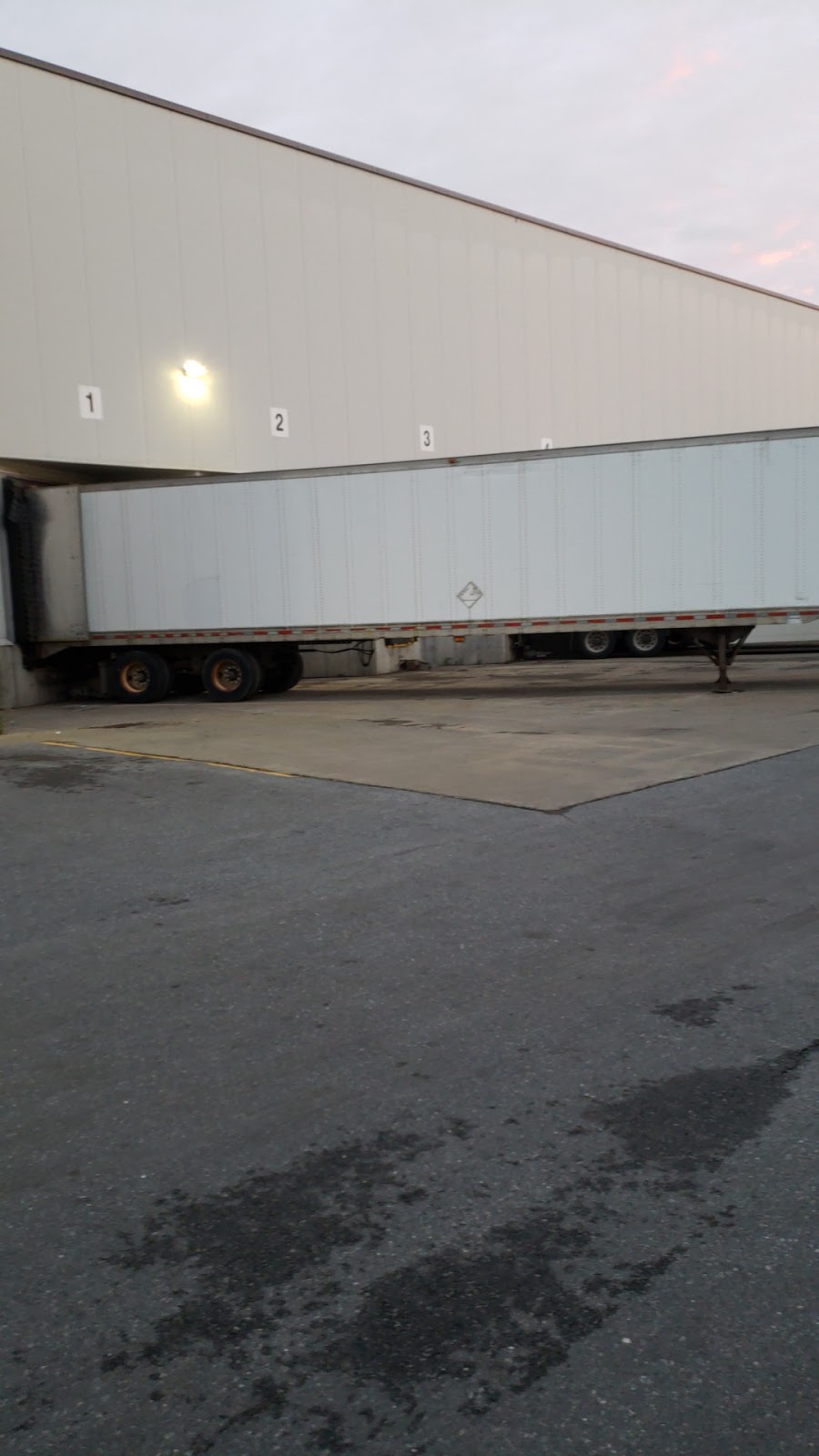Les Emballages Marcan Inc | 155 Rue J.-A.-Bombardier, Boucherville, QC J4B 8P1, Canada | Phone: (450) 645-0450