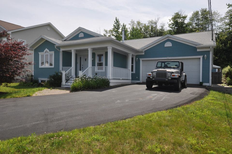 Atlantic Studio | 74 Lexington Ave, Dartmouth, NS B2X 3T5, Canada | Phone: (902) 430-7334