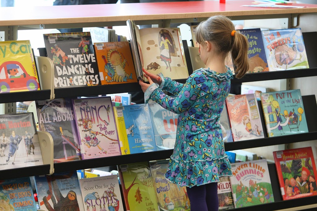 London Public Library, Stoney Creek Branch | 920 Sunningdale Rd E, London, ON N5X 0H5, Canada | Phone: (519) 930-2065
