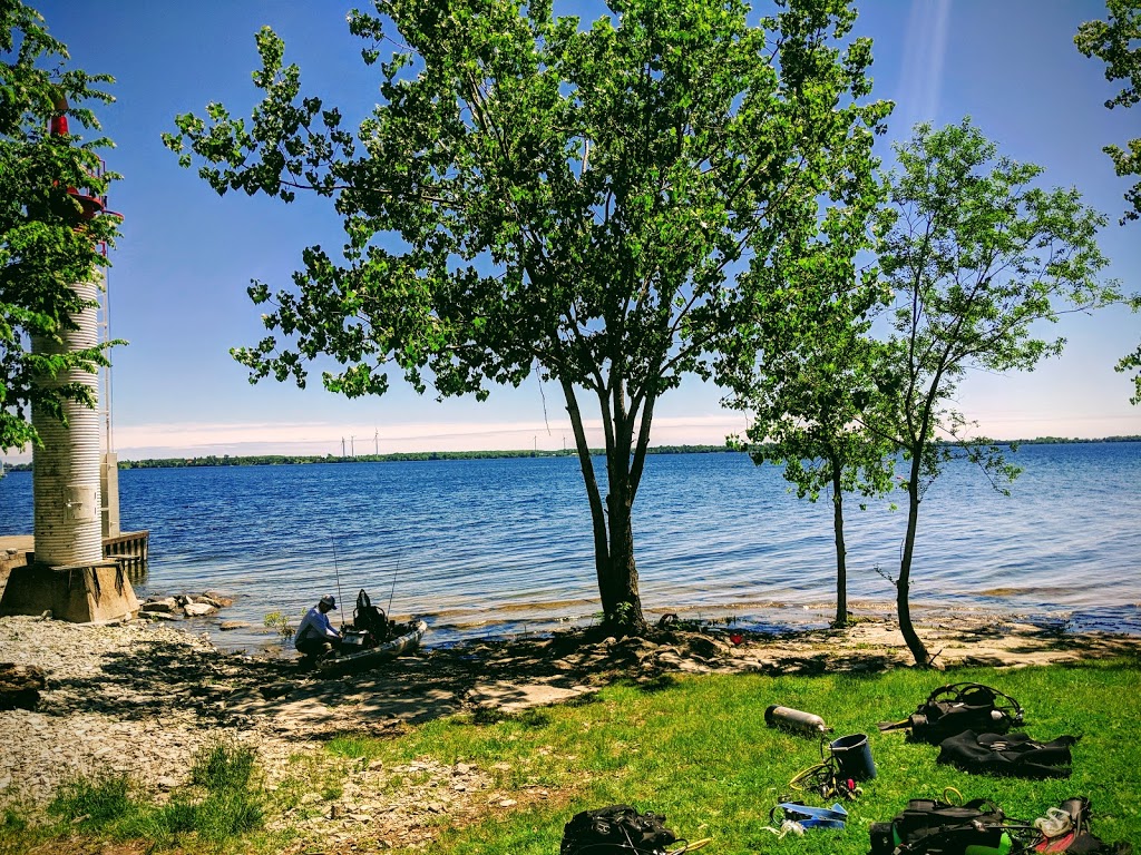 Lighthouse Park | Nicholson Point Rd, Kingston, ON K0H 1G0, Canada | Phone: (604) 925-7275