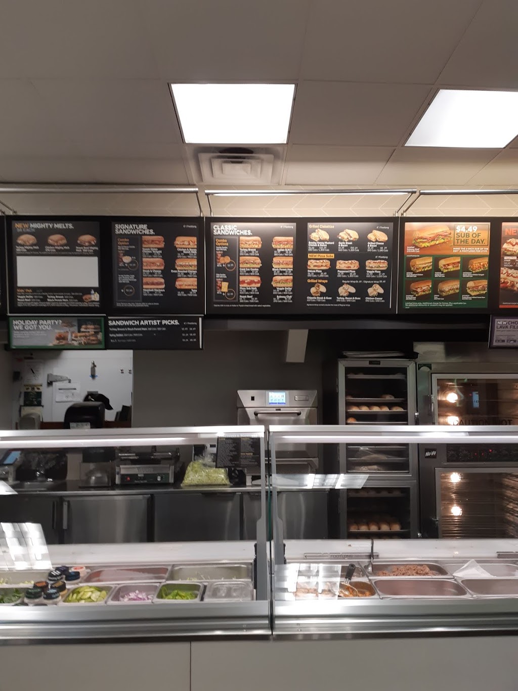 Subway | 572 Niagara St N, Welland, ON L3C 6T8, Canada | Phone: (905) 714-0677