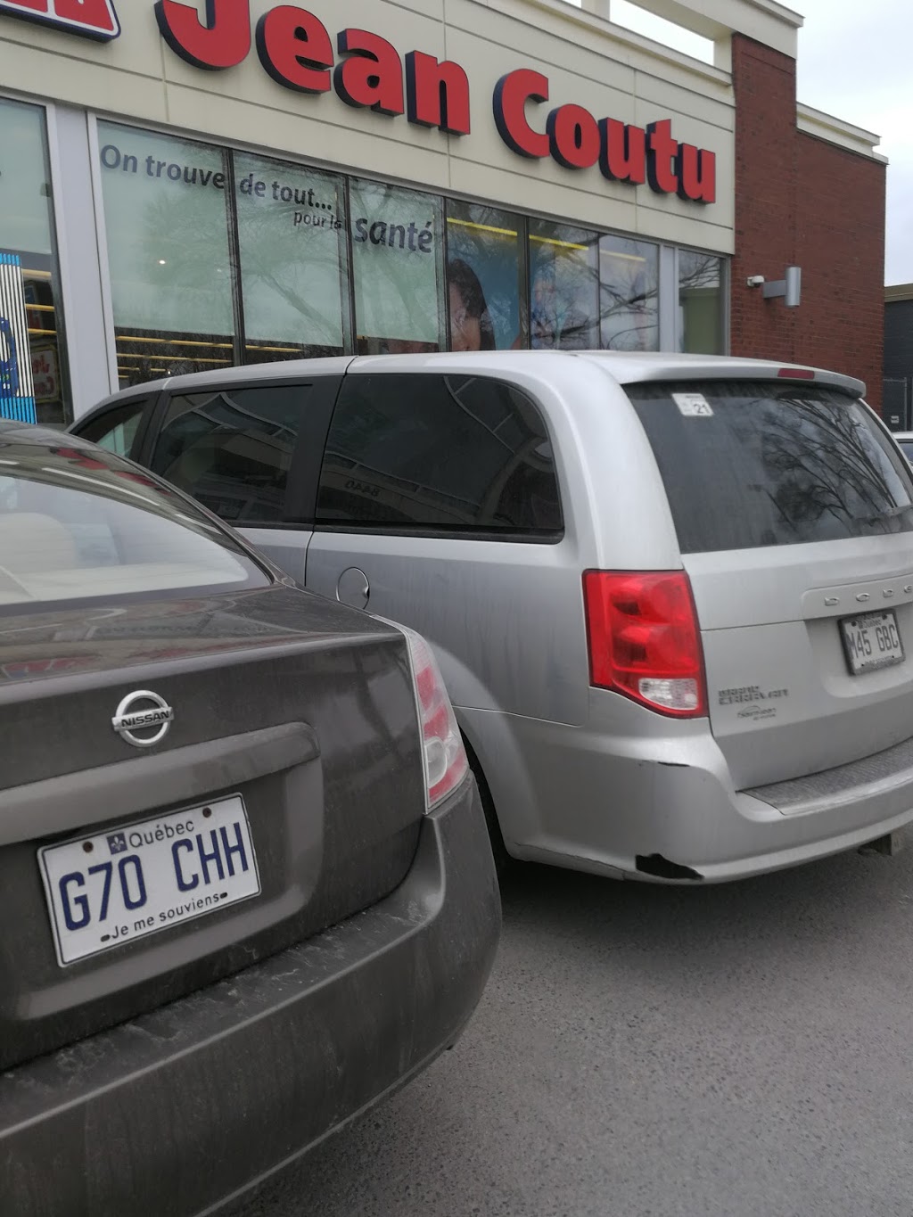 PJC Jean Coutu | 8440 Boulevard Lacordaire, Saint-Léonard, QC H1R 2A5, Canada | Phone: (514) 322-8160
