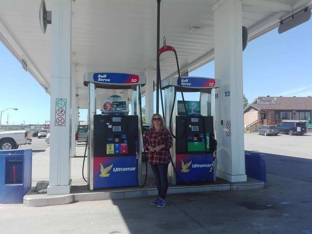 Ultramar | 992 Burton Rd, Vars, ON K0A 3H0, Canada | Phone: (613) 443-2853