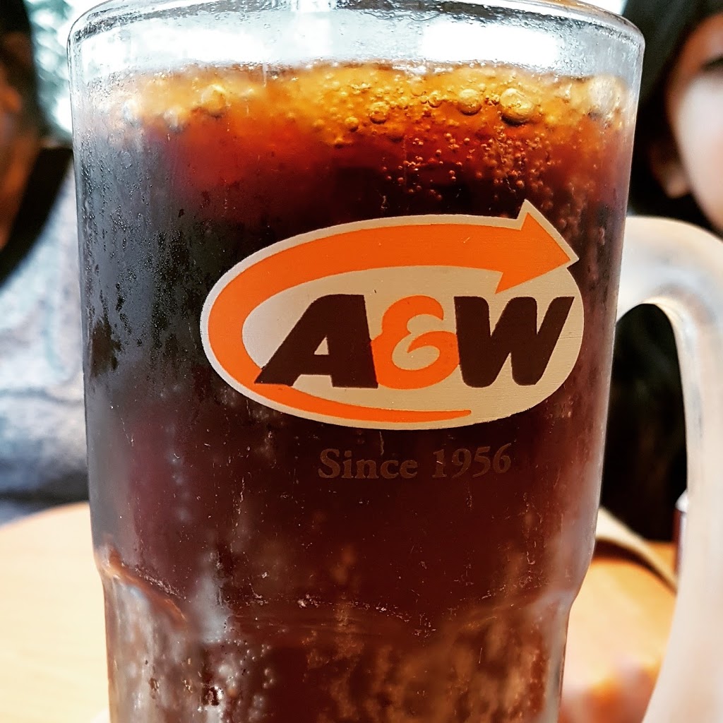 A&W Canada | 2870 Gibford Dr, Ottawa, ON K1V 2R4, Canada | Phone: (613) 738-3153
