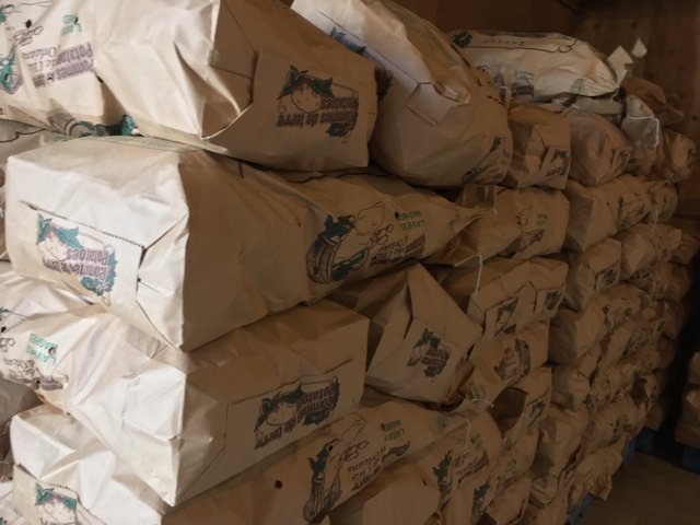 Ferme Égide Létourneau inc. | 2104 Chem. Royal, Sainte-Famille, QC G0A 3P0, Canada | Phone: (418) 829-2964
