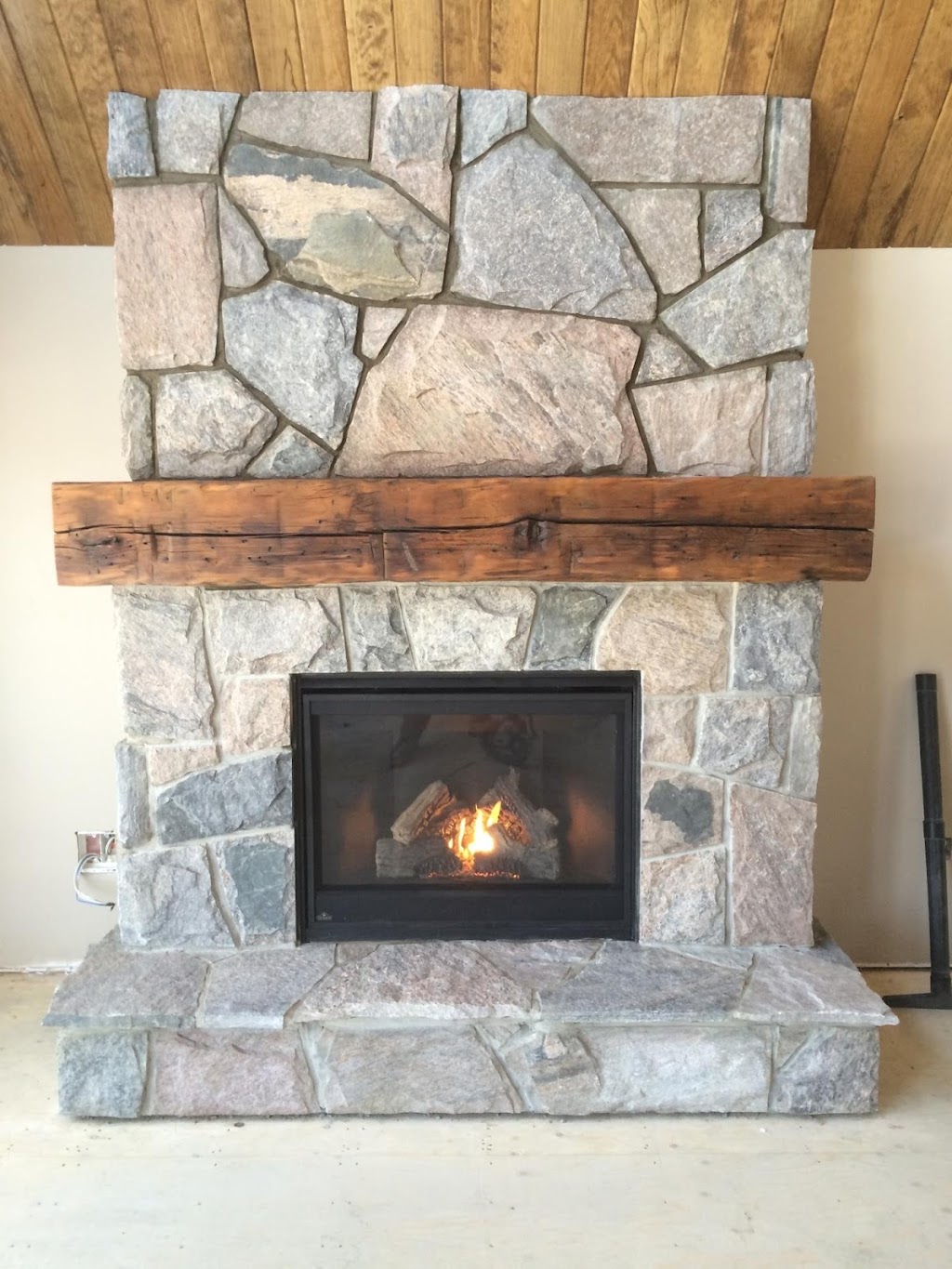 Fireplaces Etc | Forest Plain Rd, Orillia, ON L3V 6H1, Canada | Phone: (705) 325-3679