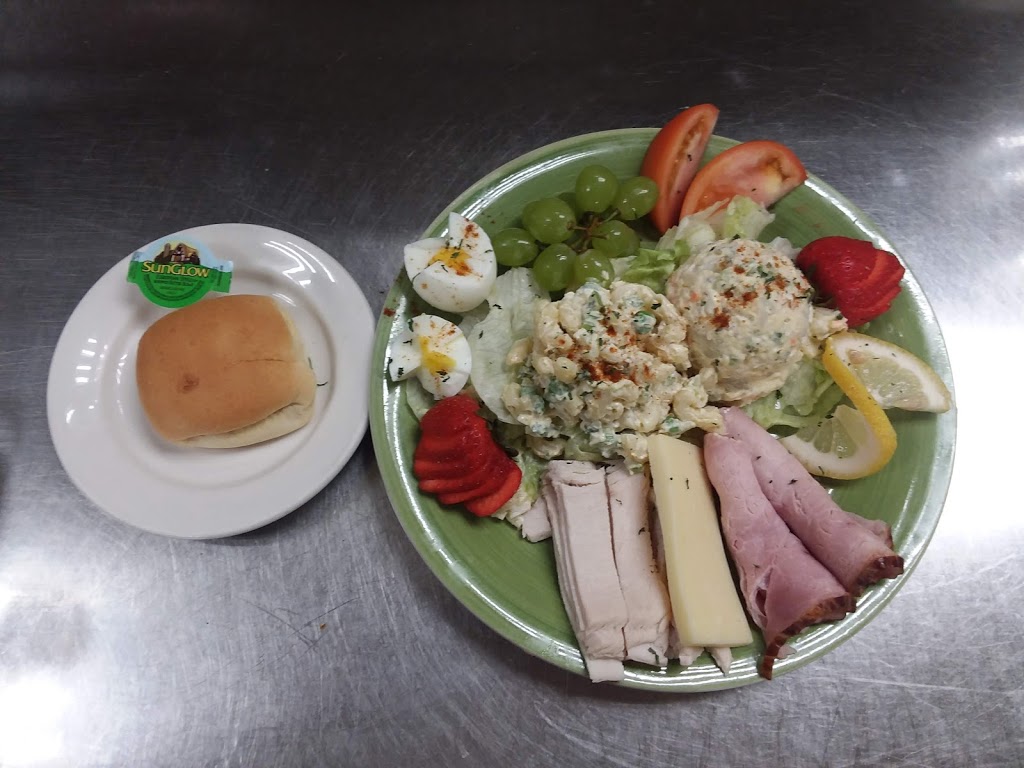 Sandis Kountry Kitchen | 2539 US-11, Mooers, NY 12958, USA | Phone: (518) 236-6397