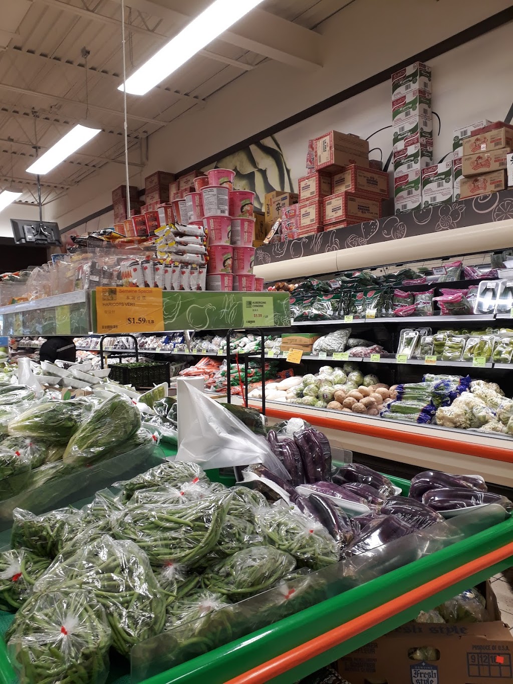 Marché Sheng Tai | 4850 Bd des Sources, Dollard-des-Ormeaux, QC H8Y 3C7, Canada | Phone: (514) 683-2888